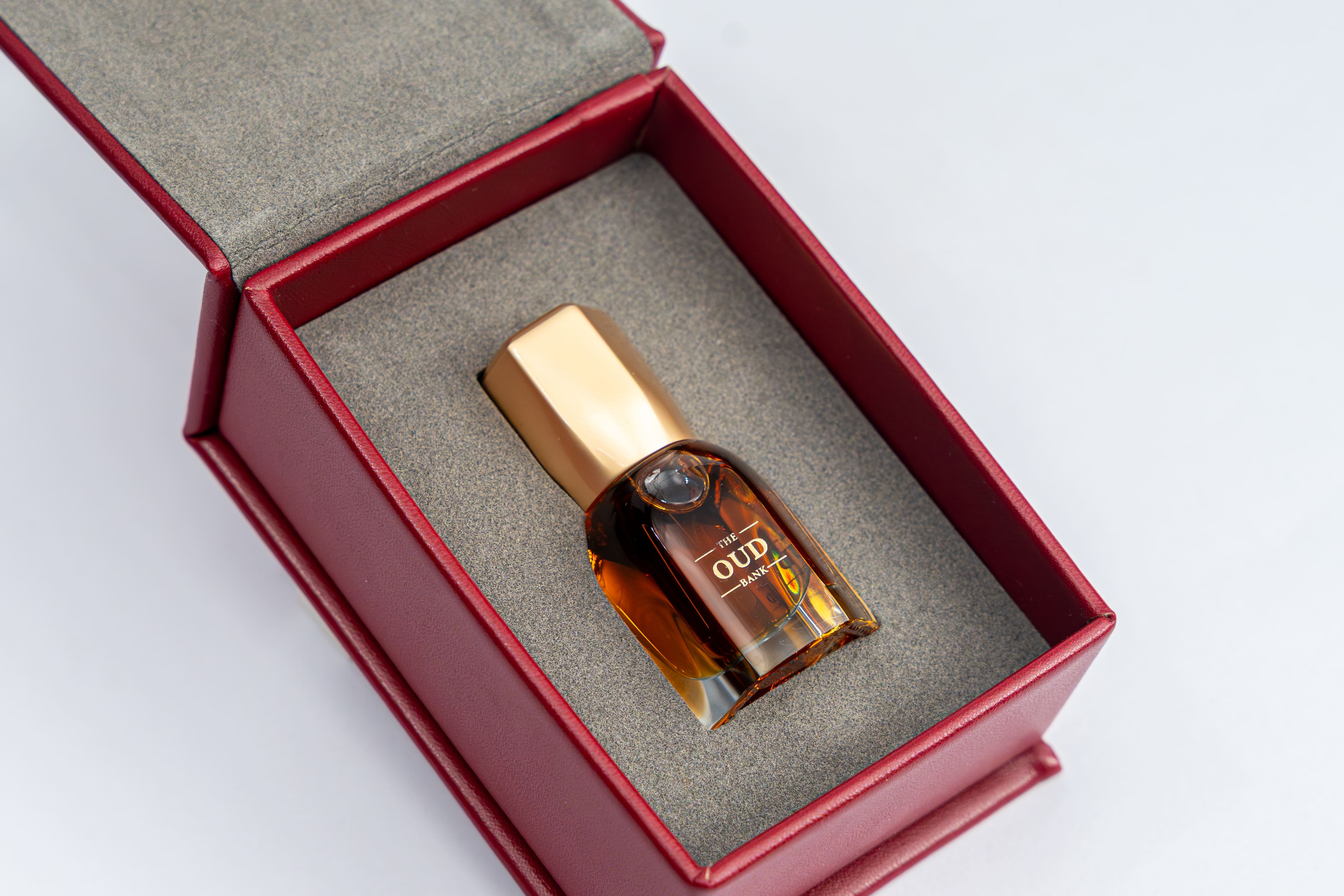 CLOVES ESSENTIAL OIL